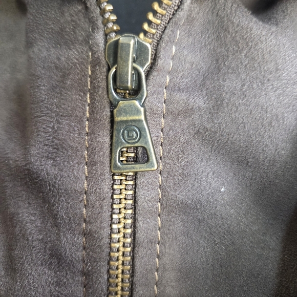 Danier Brown Leather Jacket with Ribbed Collars and Distressed Finish Size L - Picture 4 of 10